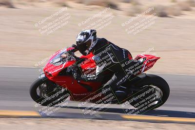 media/Dec-10-2023-SoCal Trackdays (Sun) [[0ce70f5433]]/Turn 9 Inside Set 2 (1115am)/